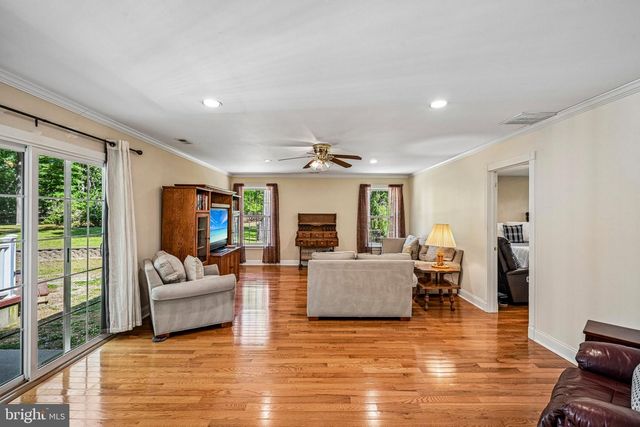 13 NORTHGATE DR, Voorhees, NJ 08043
