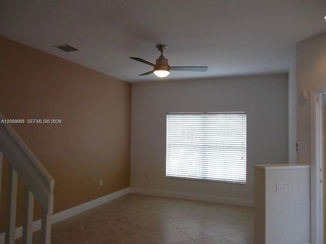 208 Lake Monterey Cir, Boynton Beach, FL 33426