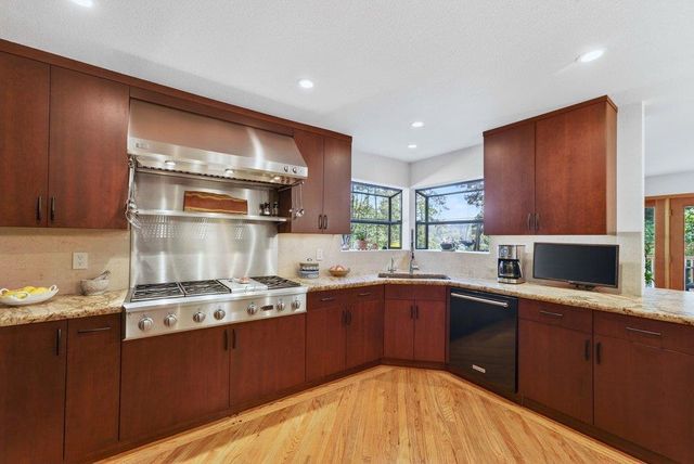 350 Aurora Road, Soquel, CA 95073