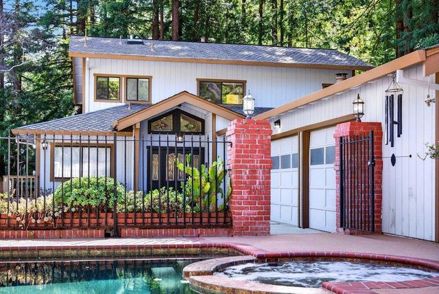 350 Aurora Road, Soquel, CA 95073