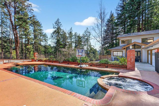 350 Aurora Road, Soquel, CA 95073