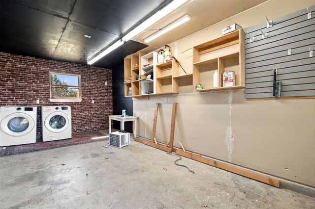 8153 N 51st Street East E, Sperry, OK 74073