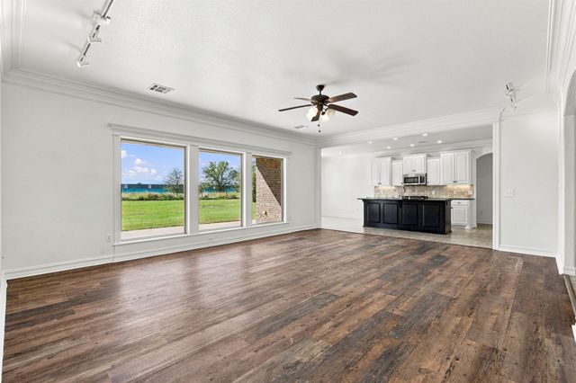 8153 N 51st Street East E, Sperry, OK 74073