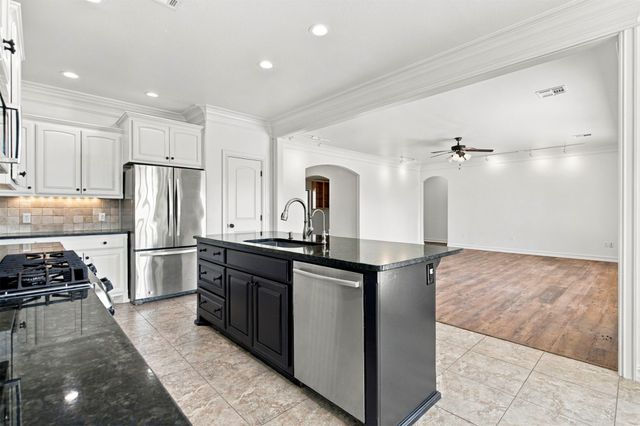 8153 N 51st Street East E, Sperry, OK 74073
