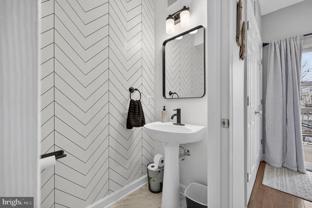 22555 BLUE ELDER TER, Ashburn, VA 20148