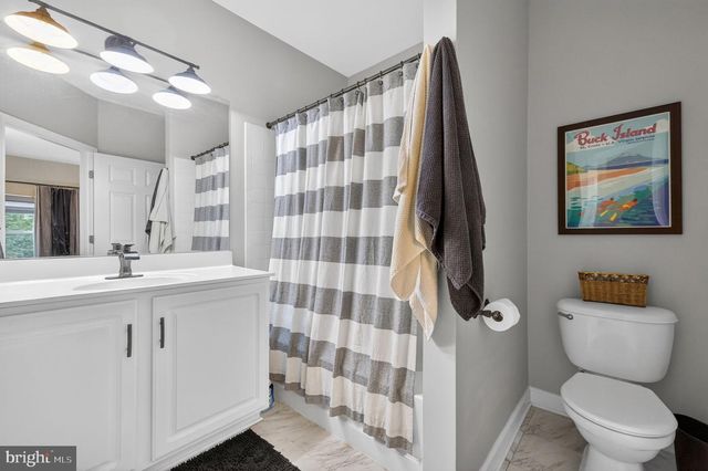 22555 BLUE ELDER TER, Ashburn, VA 20148