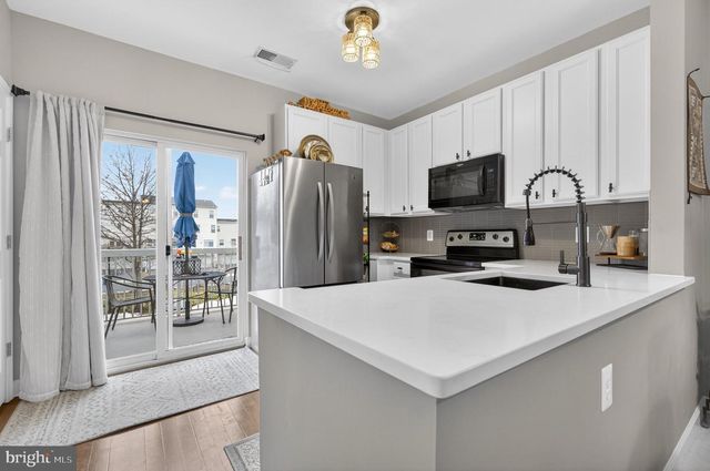 22555 BLUE ELDER TER, Ashburn, VA 20148