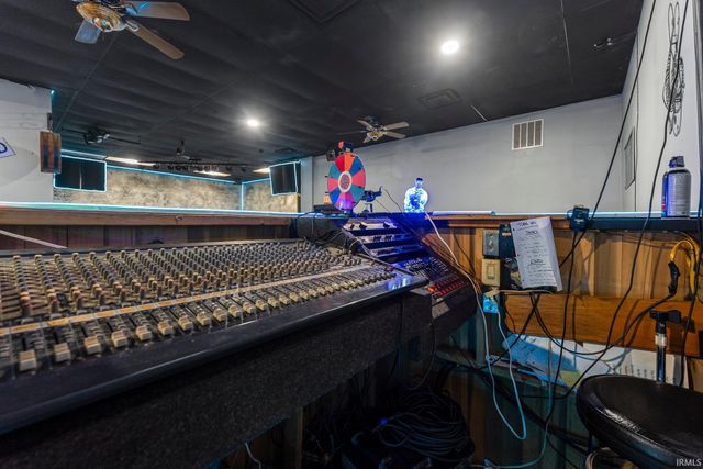 118 N Peters Street, Garrett, IN 46738