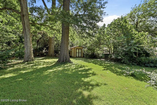 243 Fairfax Ave, Louisville, KY 40207