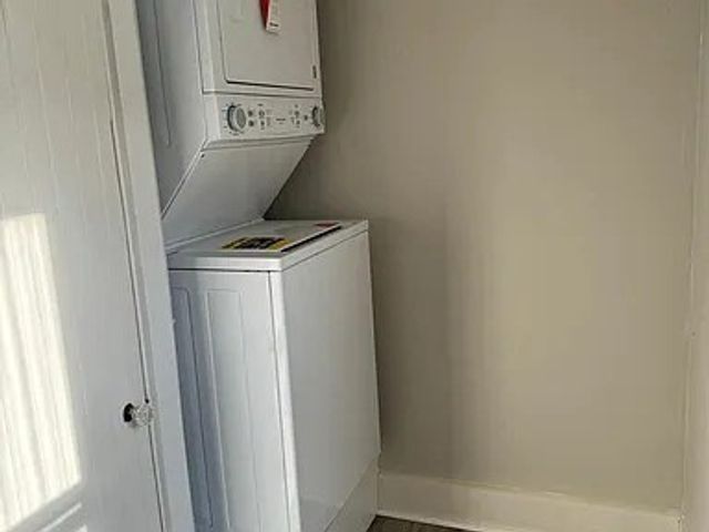 35 Lincoln Ave B, Marblehead, MA 01945