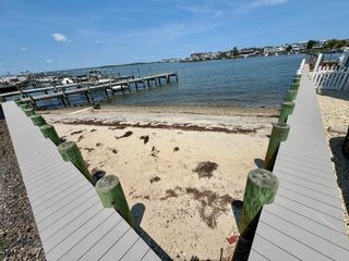 214 W SHIP BOTTOM AVE #2, Ship Bottom, NJ 08008