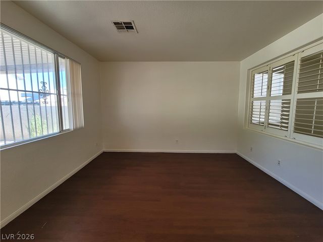 1290 HAZEL TREE Court, Las Vegas, NV 89142