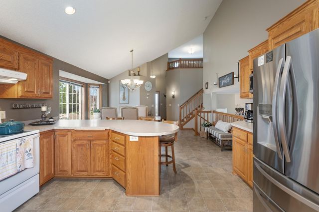 66 Meadowlark Drive, Hudson, WI 54016