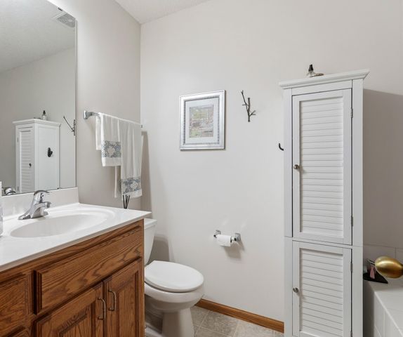 66 Meadowlark Drive, Hudson, WI 54016