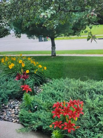 66 Meadowlark Drive, Hudson, WI 54016
