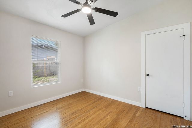 306 WESTMORELAND DR, San Antonio, TX 78213