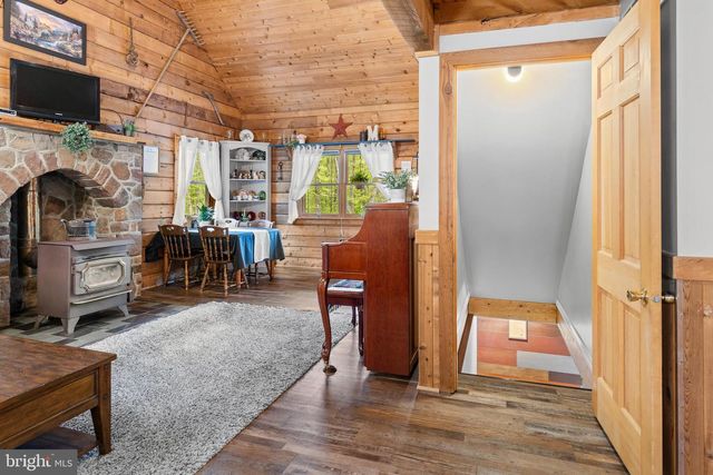 491 SHEEP HILL RD, Newmanstown, PA 17073