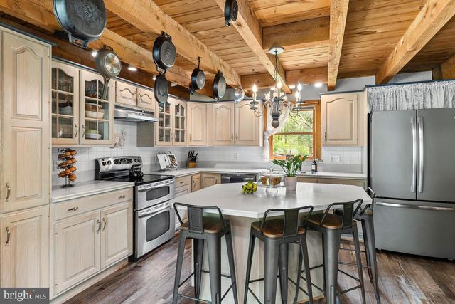 491 SHEEP HILL RD, Newmanstown, PA 17073