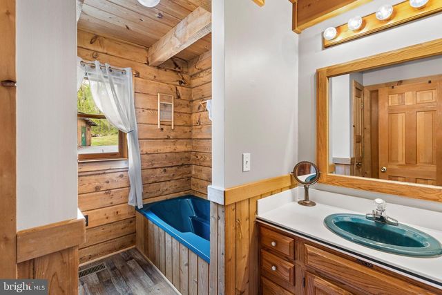 491 SHEEP HILL RD, Newmanstown, PA 17073