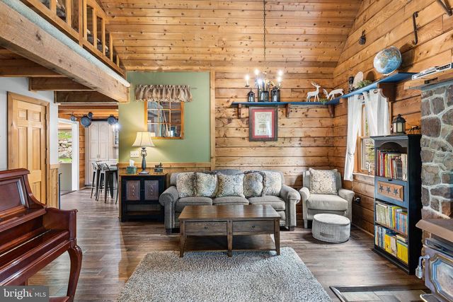 491 SHEEP HILL RD, Newmanstown, PA 17073