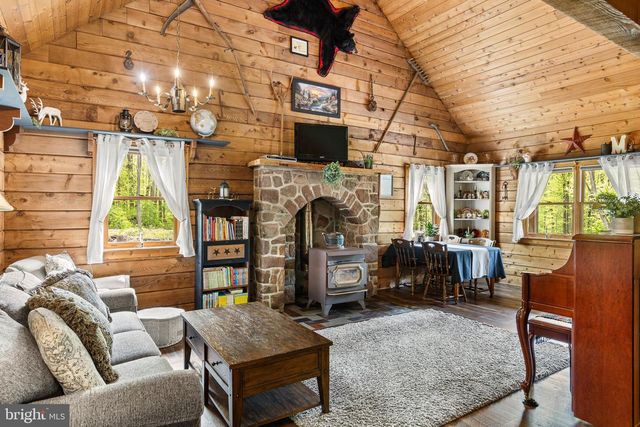 491 SHEEP HILL RD, Newmanstown, PA 17073