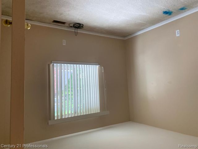 15140 Rivercrest Drive, Sterling Heights, MI 48312