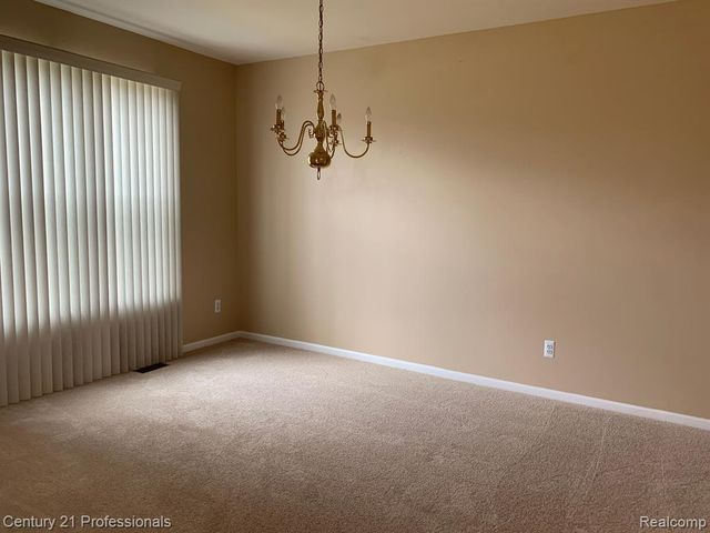 15140 Rivercrest Drive, Sterling Heights, MI 48312