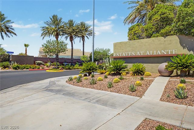 2703 Tercel Way, North Las Vegas, NV 89084