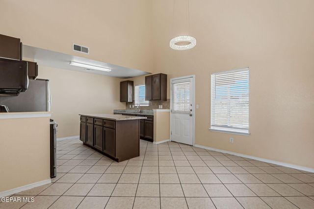 2341 JASMINE ALI Lane, El Paso, TX 79938