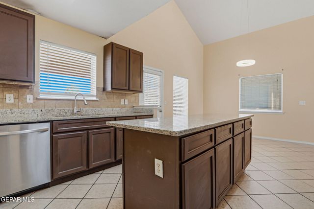 2341 JASMINE ALI Lane, El Paso, TX 79938