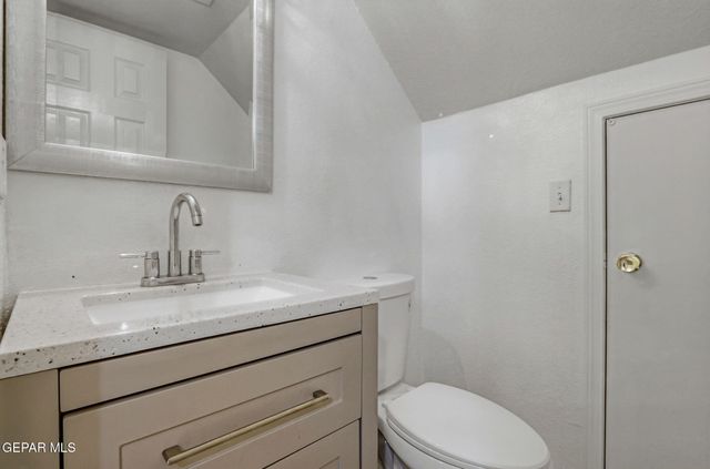 2341 JASMINE ALI Lane, El Paso, TX 79938