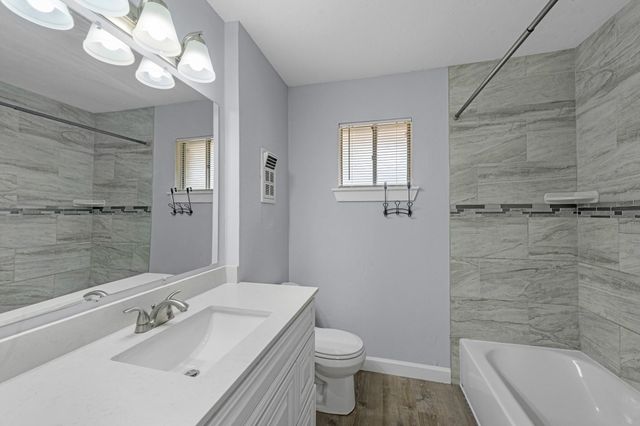 2012 Isla Drive, Pearland, TX 77581