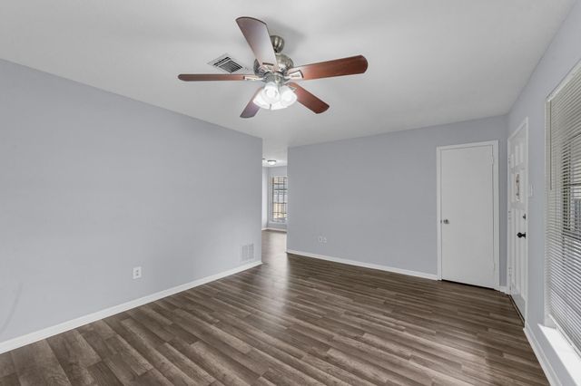 2012 Isla Drive, Pearland, TX 77581