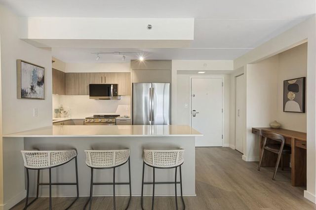 2460 Peachtree Road NE 201, Atlanta, GA 30305