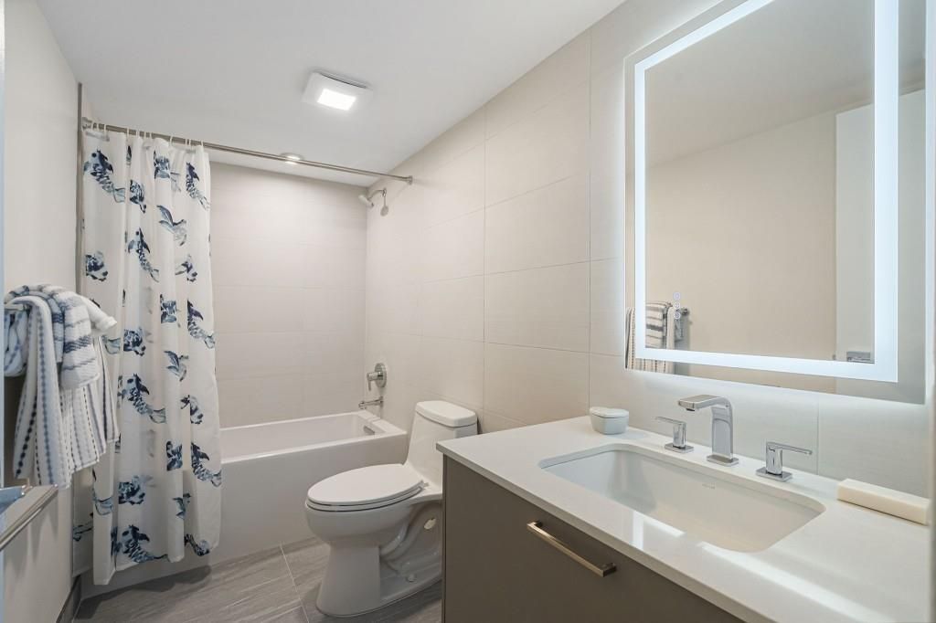 Image 24 of property listing at 2460 Peachtree Road NE 201, Atlanta, GA 30305