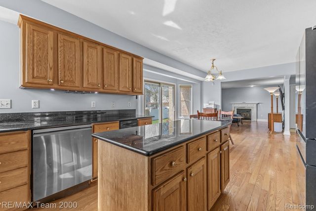 18377 Huron River Drive, Brownstown Charter Township, MI 48173