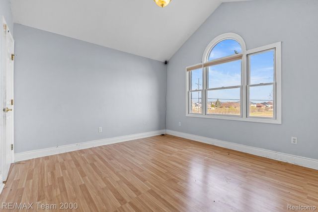 18377 Huron River Drive, Brownstown Charter Township, MI 48173