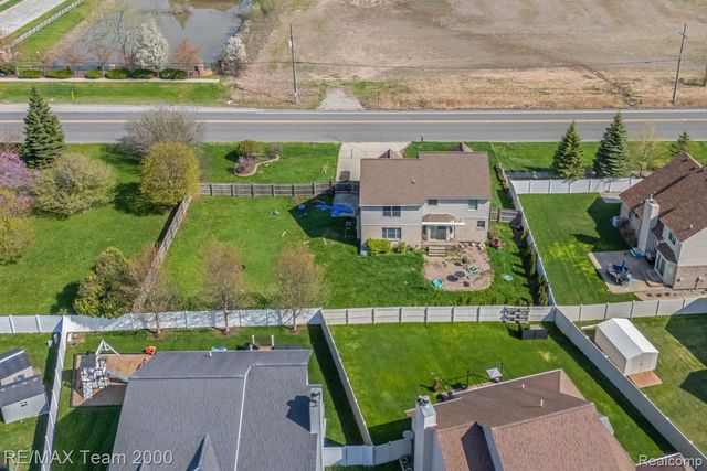 18377 Huron River Drive, Brownstown Charter Township, MI 48173