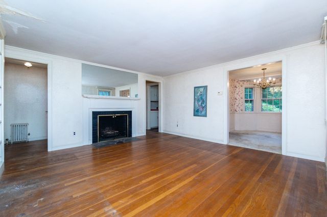 2075 Washington St, Canton, MA 02021