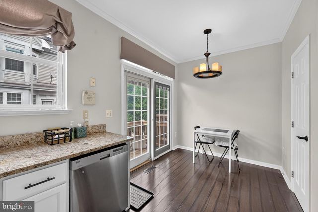 932 HARRISON CIR, Alexandria, VA 22304