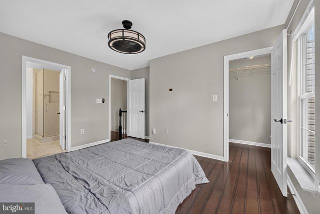 932 HARRISON CIR, Alexandria, VA 22304