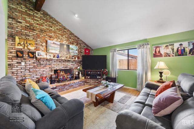 2908 Judd Court, Bakersfield, CA 93306
