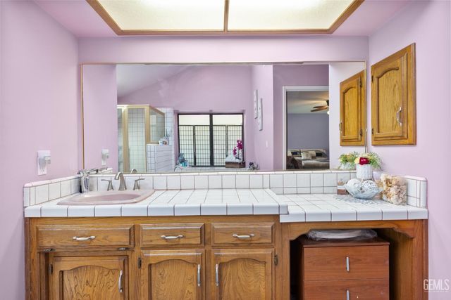 2908 Judd Court, Bakersfield, CA 93306