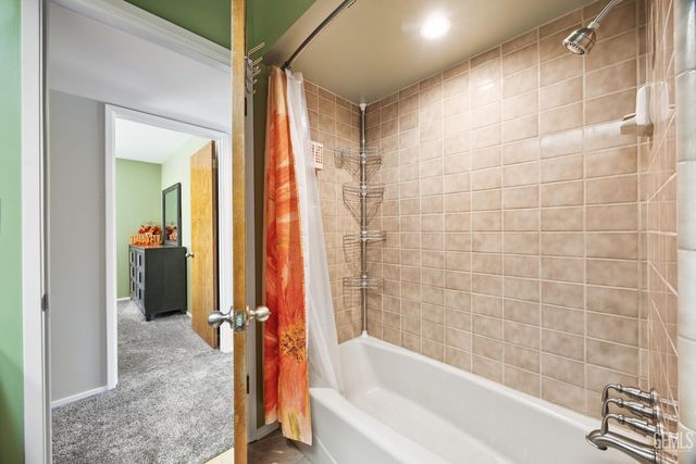 2908 Judd Court, Bakersfield, CA 93306