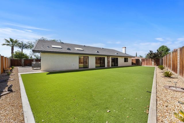 2908 Judd Court, Bakersfield, CA 93306