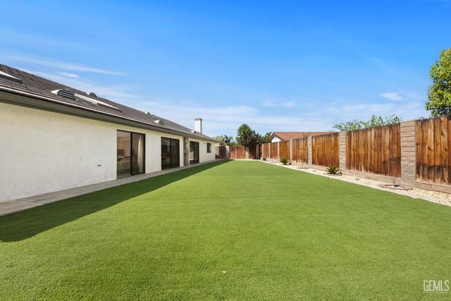 2908 Judd Court, Bakersfield, CA 93306