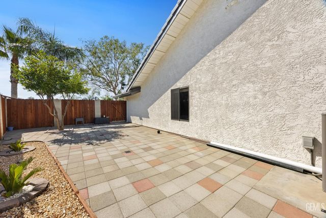 2908 Judd Court, Bakersfield, CA 93306
