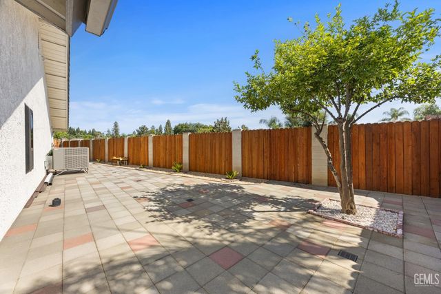2908 Judd Court, Bakersfield, CA 93306