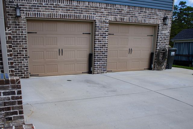 620 Ginger Lake Drive, Rock Spring, GA 30739