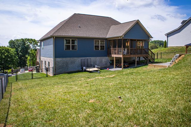 620 Ginger Lake Drive, Rock Spring, GA 30739